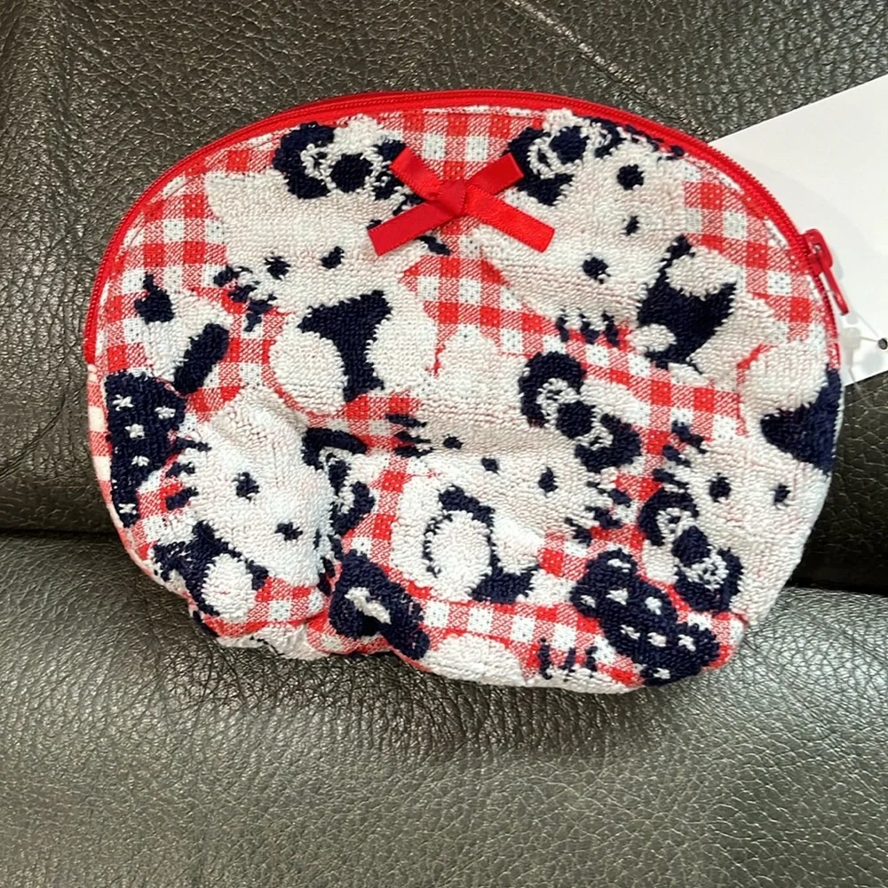 Hello kitty gingham zipper case